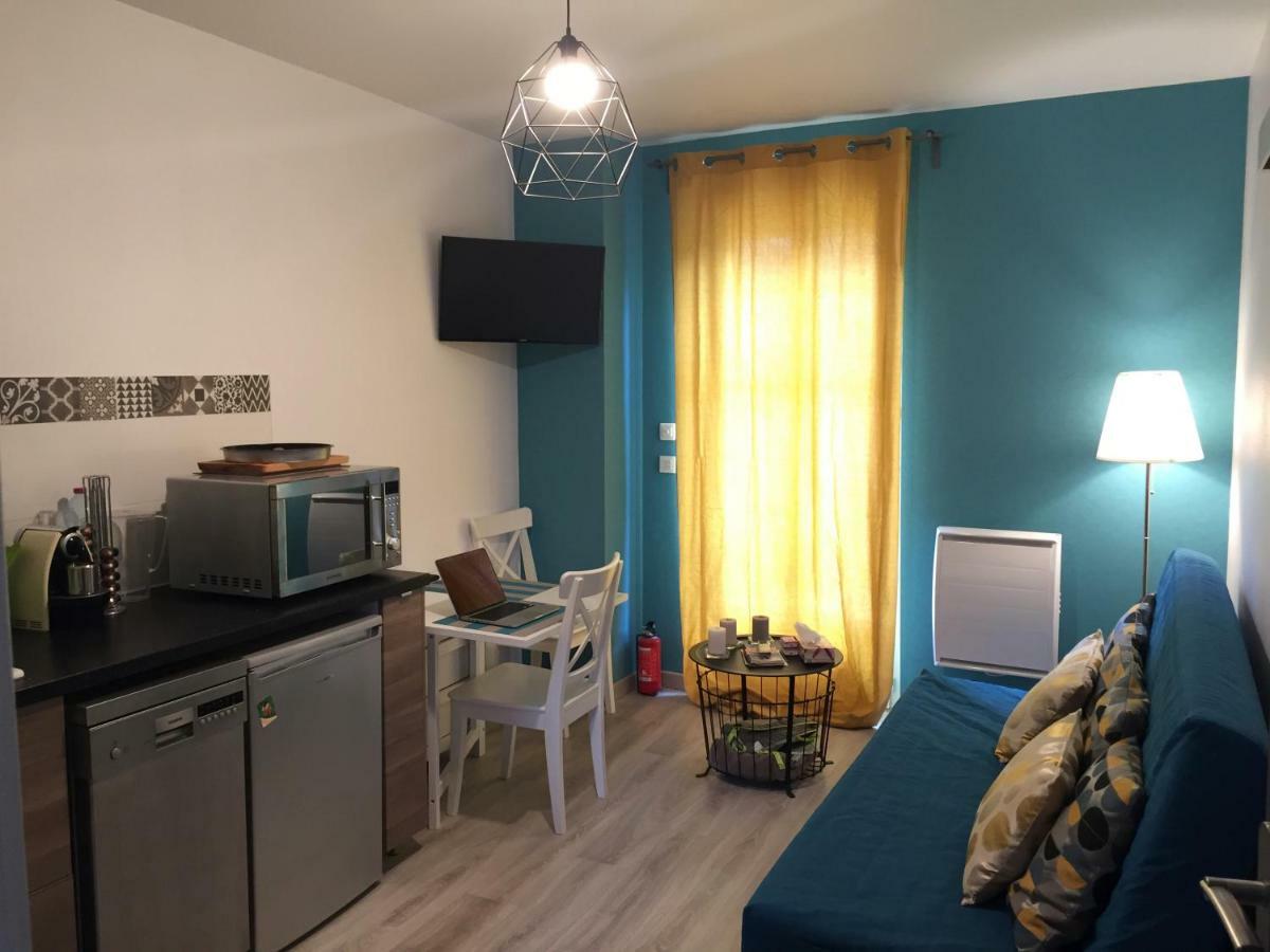 Les Meubles De Luchon - La Perle Bleue - Centre Luchon, Beau T2, 2 A 4 Personnes, Wifi Apartment Bagneres-de-Luchon Luaran gambar