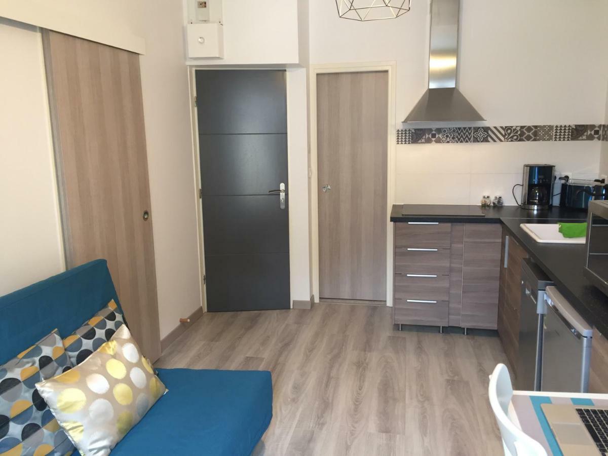 Les Meubles De Luchon - La Perle Bleue - Centre Luchon, Beau T2, 2 A 4 Personnes, Wifi Apartment Bagneres-de-Luchon Luaran gambar