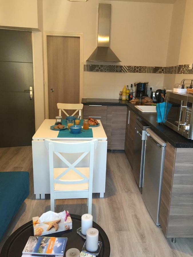 Les Meubles De Luchon - La Perle Bleue - Centre Luchon, Beau T2, 2 A 4 Personnes, Wifi Apartment Bagneres-de-Luchon Luaran gambar